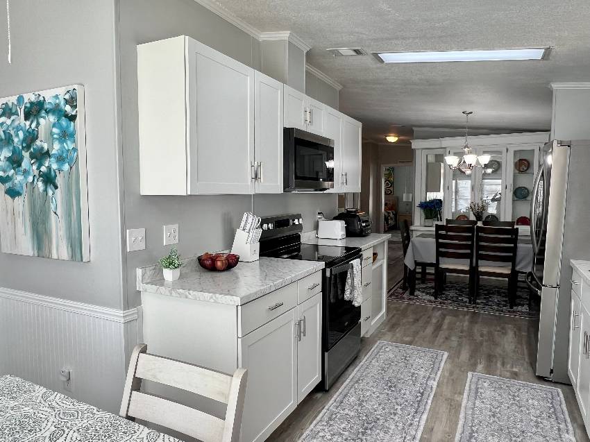 9833 Sucia Circle a Parrish, FL Mobile or Manufactured Home for Sale